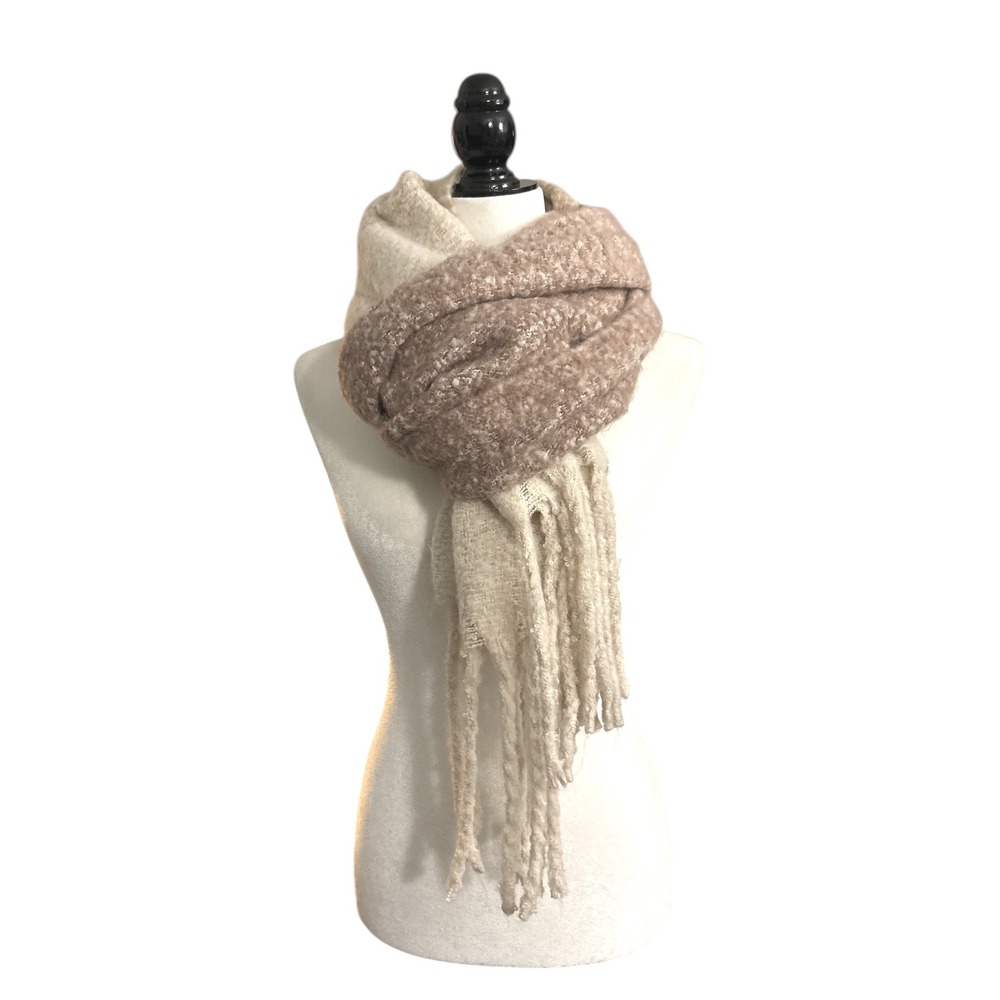 Mer Sea‎ & Co Women's Oversized Cozy Knit Scarf Beige Pink Ombre Tassel Fringe